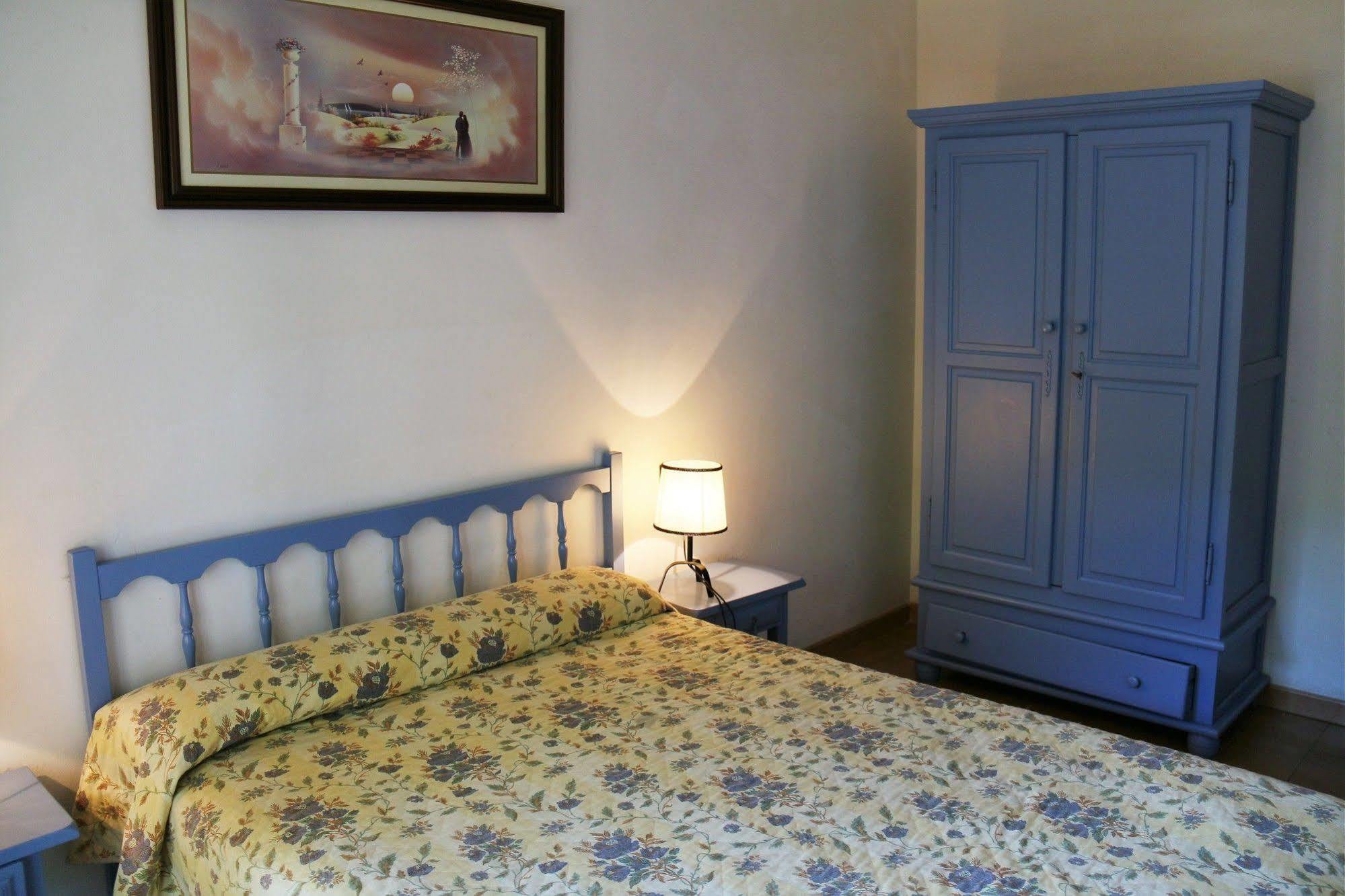 Rvapartaments La Pineda ลาเอสตาร์ติต ภายนอก รูปภาพ