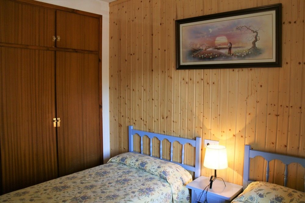 Rvapartaments La Pineda ลาเอสตาร์ติต ภายนอก รูปภาพ